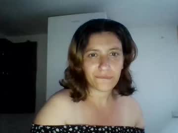Alma_Amy Chaturbate stream image from June 18, 2025