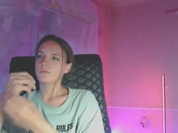 Babymuro4ka Chaturbate stream image from June 18, 2025