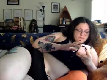 Bettycake666 Chaturbate stream image from June 18, 2025