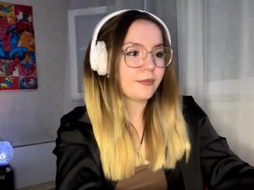 Darellebrookfield Chaturbate stream image from June 18, 2025
