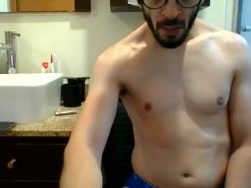 Nicolasmozz Chaturbate stream image from June 19, 2025