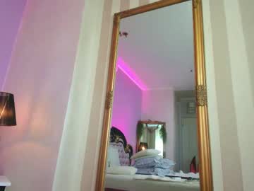 Avaaaddams Chaturbate stream image from June 19, 2025