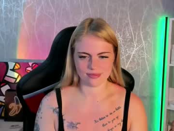 Jolly_Doll_ Chaturbate stream image from June 19, 2025