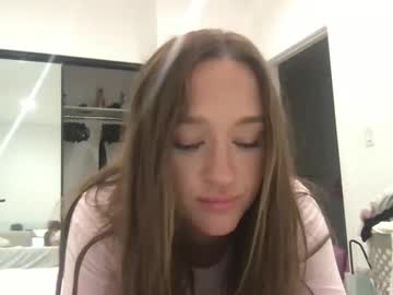 Lilyblairexo Chaturbate stream image from June 19, 2025