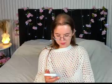 Miya_Kittyy Chaturbate stream image from June 19, 2025