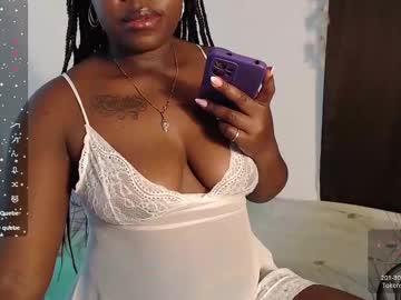 Shaenys Chaturbate stream image from June 19, 2025