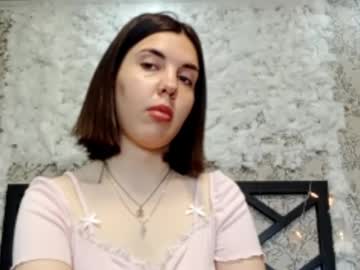 Velvetsyn Chaturbate stream image from June 19, 2025