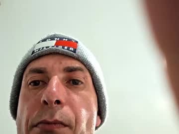 Adamfearn69 Chaturbate stream image from June 19, 2025