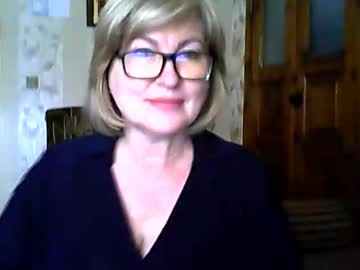 Luna_Lure11 Chaturbate stream image from June 19, 2025