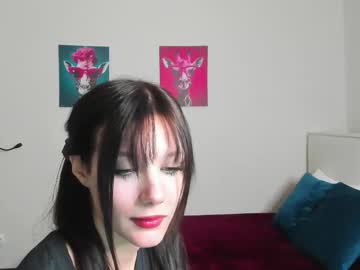 Viksipix Chaturbate stream image from June 19, 2025