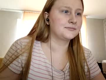 Anika_Lipps Chaturbate stream image from June 19, 2025
