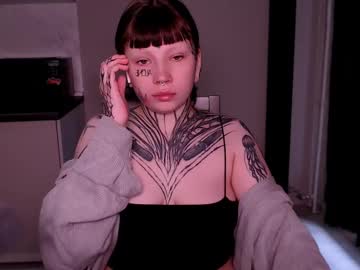 Herbal_Helpmepls Chaturbate stream image from June 19, 2025