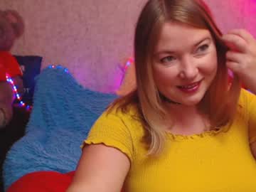 Jenny_Oliviawow Chaturbate stream image from June 19, 2025