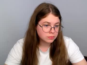 _Lovely_Mary stream image from June 19, 2025