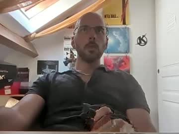 Mikmik91 Chaturbate stream image from June 19, 2025