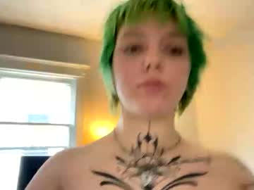 Ophileah Chaturbate stream image from June 19, 2025