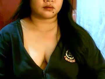 Pinayjona Chaturbate stream image from June 19, 2025