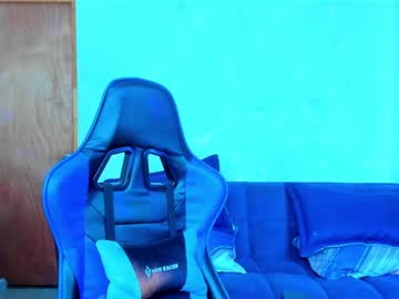 Alex_Poett Chaturbate stream image from June 19, 2025