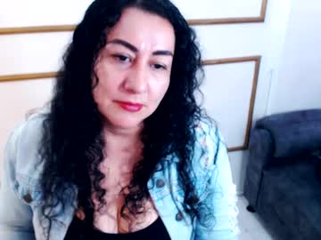 Viviana_Pp Chaturbate stream image from June 19, 2025