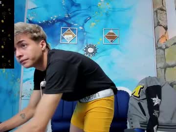 Stonne69 Chaturbate stream image from June 19, 2025