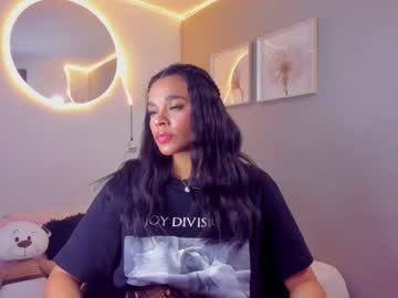Kimberlyhills7 Chaturbate stream image from June 19, 2025