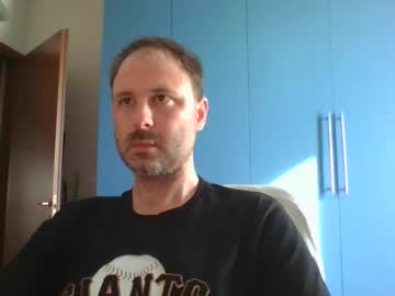 Mravocado6 Chaturbate stream image from June 19, 2025