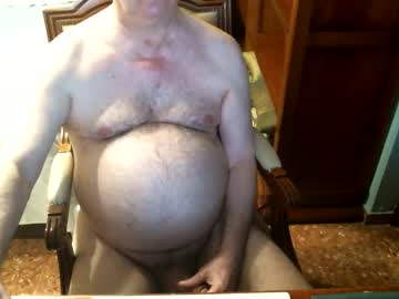 Oscarw Chaturbate stream image from June 19, 2025