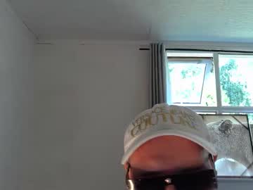 Buzzroc Chaturbate stream image from June 19, 2025