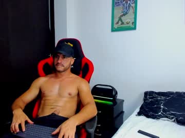 Franco_Oliveira02 Chaturbate stream image from June 19, 2025