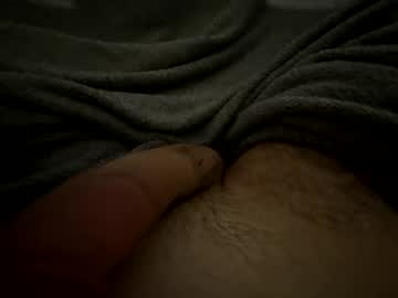 Incollegeand7long Chaturbate stream image from June 19, 2025