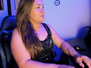 Scarleth_Naugthy_ Chaturbate stream image from June 19, 2025