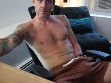 Bradbronton Chaturbate stream image from June 19, 2025