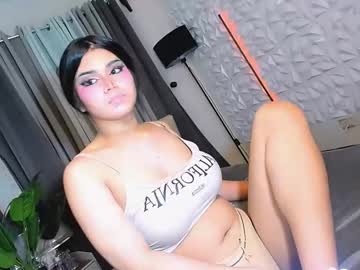 Claraakhasova Chaturbate stream image from June 19, 2025