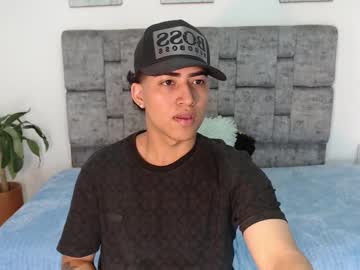 Jeipyhot21_ Chaturbate stream image from June 19, 2025