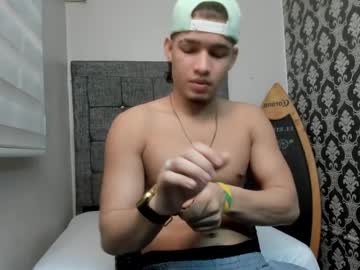Bull_Horny Chaturbate stream image from June 19, 2025