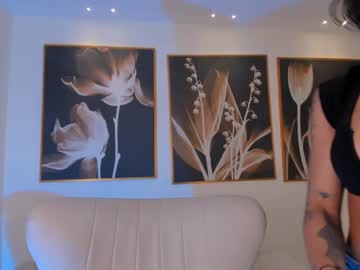 Lindseycox Chaturbate stream image from June 19, 2025