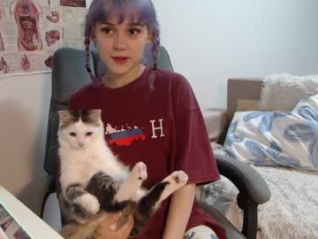 Theysaidimcute Chaturbate stream image from June 19, 2025
