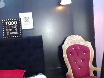 Collinstone Chaturbate stream image from June 19, 2025
