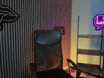 Emily_Roberts1 Chaturbate stream image from June 19, 2025