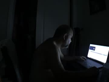 Flexymodern Chaturbate stream image from June 19, 2025