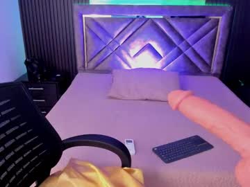 Nicollsmiith Chaturbate stream image from June 19, 2025