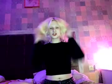 Samanthamiasnik1 Chaturbate stream image from June 19, 2025