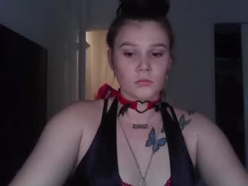 Dannybst Chaturbate stream image from June 19, 2025