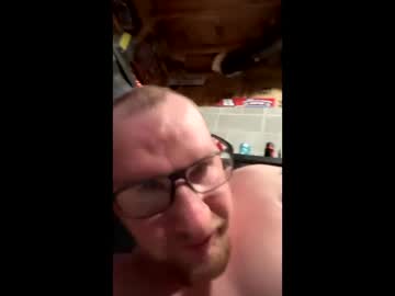 Dgroft27 Chaturbate stream image from June 19, 2025