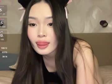Jennie_Yung Chaturbate stream image from June 19, 2025