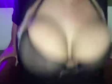 Realthicklatina Chaturbate stream image from June 19, 2025