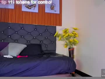 Cristale69 Chaturbate stream image from June 20, 2025