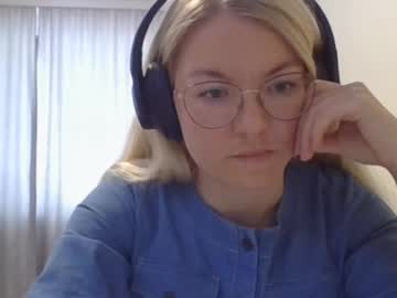 Dorettabunkers Chaturbate stream image from June 20, 2025