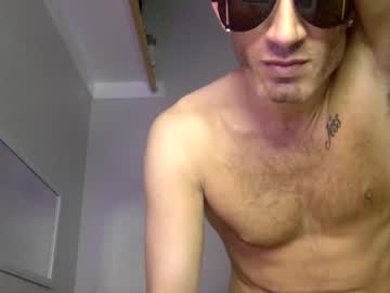 Dracoisback Chaturbate stream image from June 20, 2025