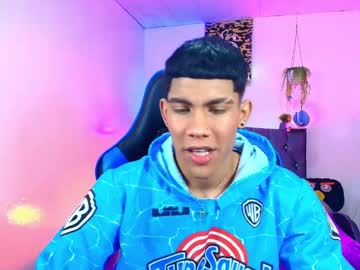 Damian_Latinxxx Chaturbate stream image from June 20, 2025